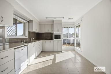 House For Sale - VIC - Stawell - 3380 - Centrally Positioned Low Maintenance Opportunity (Image 2)