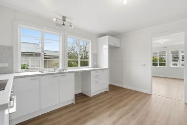 House For Lease - TAS - New Norfolk - 7140 - Family Living  (Image 2)