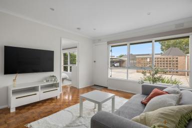 House For Lease - VIC - Mentone - 3194 - Stylish & Renovated | Private Courtyard Living | Prime Mentone Location  (Image 2)