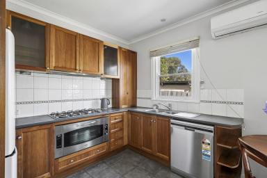 House For Sale - VIC - Seymour - 3660 - Everything A First Home Buyer Could Want  (Image 2)