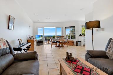 Unit For Sale - QLD - Alexandra Headland - 4572 - North-Facing Apartment with Ocean Views (Image 2)