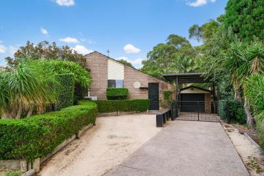 House For Sale - NSW - Raymond Terrace - 2324 - THE ULTIMATE ENTERTAINER - THIS HOME TRULY HAS IT ALL!  (Image 2)