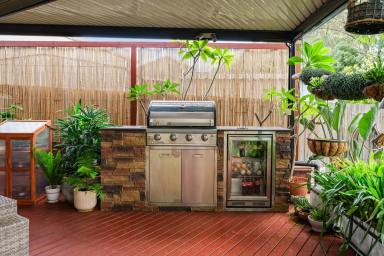 House For Sale - NSW - Raymond Terrace - 2324 - THE ULTIMATE ENTERTAINER - THIS HOME TRULY HAS IT ALL!  (Image 2)