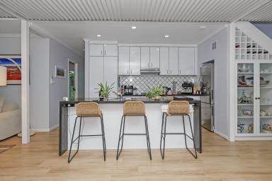 House For Lease - QLD - East Trinity - 4871 - Tropical Hideaway with the Beach in your Front Yard - 10kW Solar - East Trinity  (Image 2)