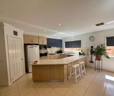 House Sold - VIC - Mildura - 3500 - The Family Entertainer!  (Image 2)