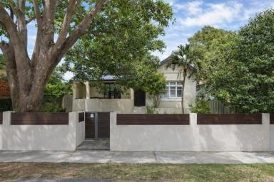 Unit For Lease - NSW - Chatswood - 2067 - A unit in the heart of Chatswood  (Image 2)