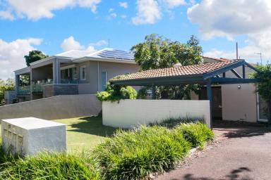 Villa For Sale - WA - Como - 6152 - LOCK & LEAVE LIFESTYLE  (Image 2)