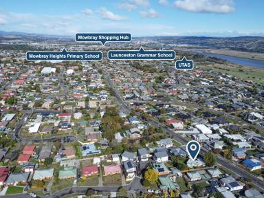 House For Sale - TAS - Newnham - 7248 - Refurbish Or Reimagine...  (Image 2)