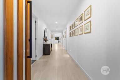 House For Sale - VIC - Somerville - 3912 - Family Luxury without Compromise  (Image 2)