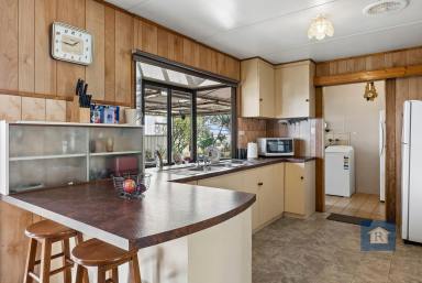 Acreage/Semi-rural Sold - VIC - Beeac - 3251 - Peaceful acreage with private lake frontage…  (Image 2)
