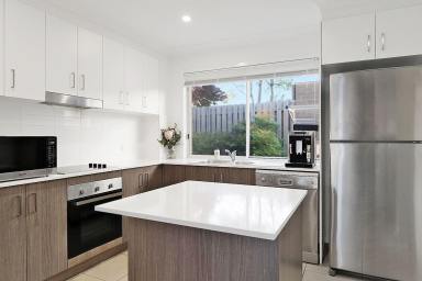 Unit For Lease - QLD - Kearneys Spring - 4350 - Modern 2-Bedroom Haven nestled in Kearney’s Spring (Image 2)
