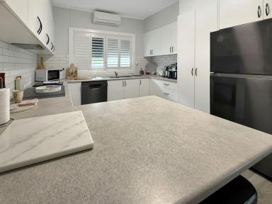 House For Sale - NSW - Young - 2594 - All the work is Done  (Image 2)