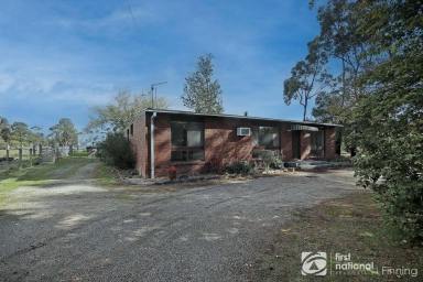 House For Lease - VIC - Devon Meadows - 3977 - Spacious Family Living in Peaceful Devon Meadows – Approx. 2.5 Acres  (Image 2)