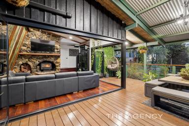 House For Sale - WA - Darlington - 6070 - Bespoke Multi-Level magic Tree Top Retreat  (Image 2)