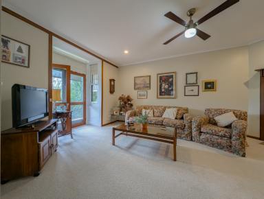 House For Sale - VIC - Kerang - 3579 - Charming Walk‑In Ready Bungalow in a Central Location  (Image 2)