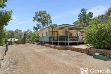 Other (Residential) For Lease - WA - Wooroloo - 6558 - $600 per week 2 x 1 ancillary cottage  (Image 2)