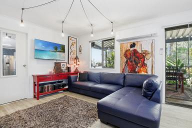 House For Sale - QLD - Macleay Island - 4184 - Private Oasis, fully fenced with Swimming pool, Close to amenities  - stroll to the Waters Edge!  (Image 2)