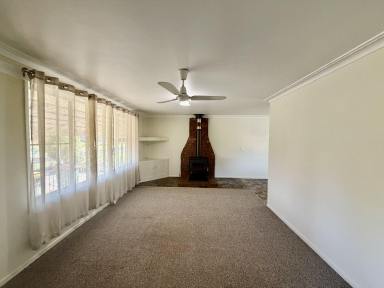 House For Lease - NSW - Casino - 2470 - Three Bedroom House  (Image 2)