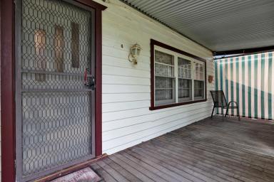 House For Sale - VIC - Mildura - 3500 - Spacious Character Home on Generous 864sqm Block  (Image 2)
