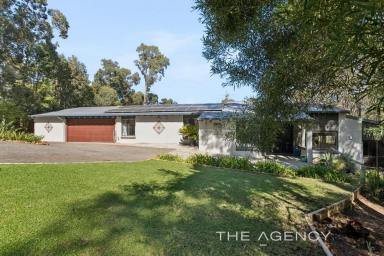 House For Sale - WA - Glen Forrest - 6071 - "Simply Superb"  (Image 2)