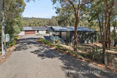 House For Sale - WA - Glen Forrest - 6071 - "Simply Superb"  (Image 2)