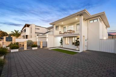 House For Sale - WA - Jindalee - 6036 - Bring the Whole Extended Family – Coastal Living Without Compromise!  (Image 2)