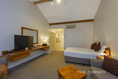 Unit For Sale - WA - Broadwater - 6280 - Entry-Level Resort Investment! (Image 2)