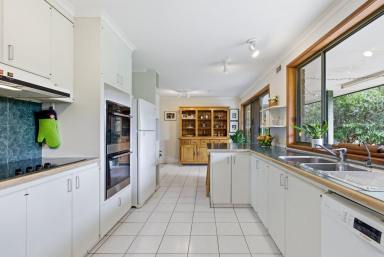 House For Sale - VIC - Ravenswood - 3453 - Peaceful Lifestyle Opportunity on 2.97 Acres - Ravenswood  (Image 2)