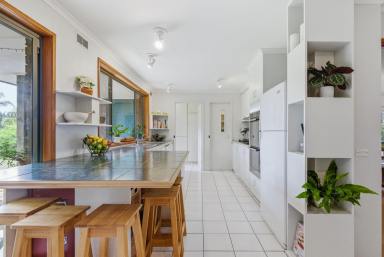 House For Sale - VIC - Ravenswood - 3453 - Peaceful Lifestyle Opportunity on 2.97 Acres - Ravenswood  (Image 2)