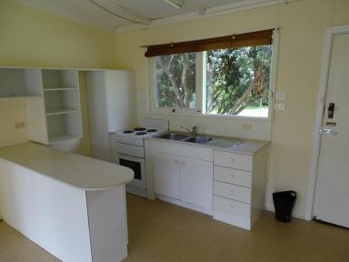 House For Lease - VIC - Apollo Bay - 3233 - Neat home, central location  (Image 2)