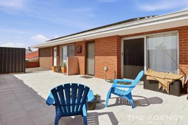 Villa For Sale - WA - Shoalwater - 6169 - Low-Maintenance Living Near the Coast  (Image 2)