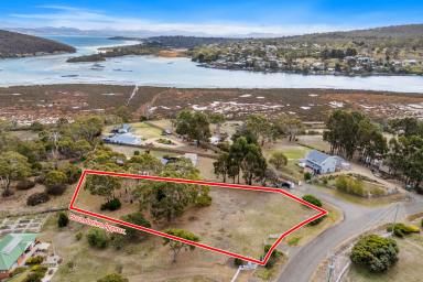Residential Block For Sale - TAS - Primrose Sands - 7173 - Relaxed coastal living with expansive surroundings  (Image 2)