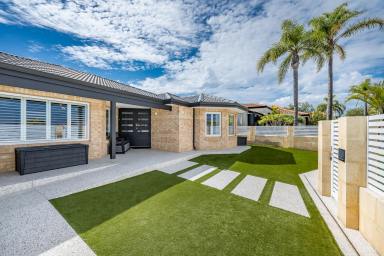 House For Sale - WA - Iluka - 6028 - FOREVER HOME!  (Image 2)