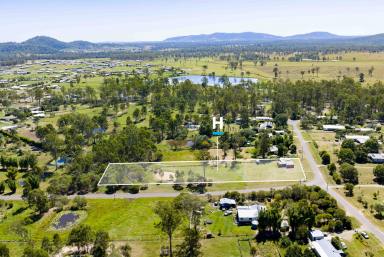 House For Sale - QLD - Curra - 4570 - Acreage Lifestyle in Thriving Curra  (Image 2)