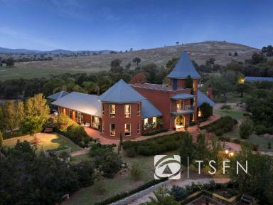 House For Sale - VIC - Lockwood South - 3551 - A Private Estate of Scale, Sophistication & Self-Sufficiency – 37 Acres of Unrivalled Lifestyle Living  (Image 2)