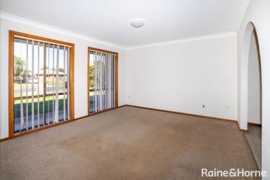 House For Lease - NSW - Wagga Wagga - 2650 - Comfortable Living in a Great Location  (Image 2)