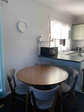 Villa For Lease - NSW - West Wyalong - 2671 - Gorgeous 3 bedroom unit in the heart of Wynyard  (Image 2)