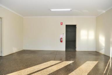 Industrial/Warehouse For Lease - VIC - East Bendigo - 3550 - GREAT POSITION - EXCELLENT CONDITION (Image 2)