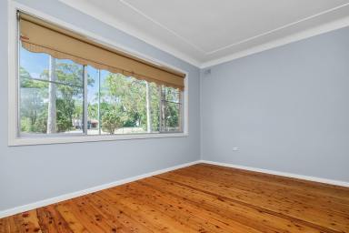 House For Lease - NSW - Raymond Terrace - 2324 - SPACIOUS & FULL OF CHARACTER  (Image 2)