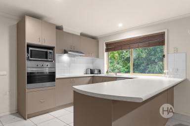 House For Sale - VIC - Inverloch - 3996 - Walk to the Coastline  (Image 2)