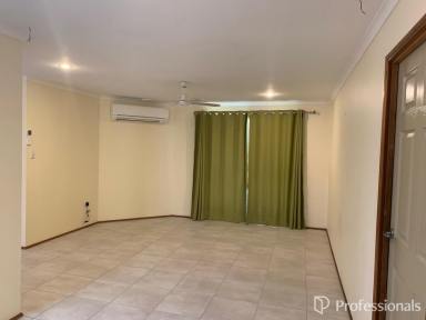 House For Sale - QLD - Andergrove - 4740 - Spacious 5-Bedroom Family Home in Andergrove - Packed with Lifestyle Features!  (Image 2)