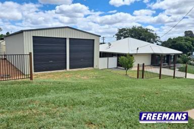 House For Sale - QLD - Kingaroy - 4610 - Modern Brick great views & 17.8m industrial shed  (Image 2)