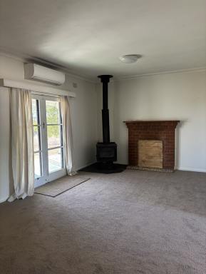 House For Lease - NSW - Warrah - 2339 - Counrty Living!!!  (Image 2)