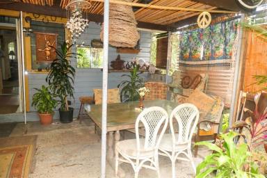 House For Sale - NSW - Bonalbo - 2469 - Character-Filled Home Nestled in Lush, Leafy Gardens (Image 2)