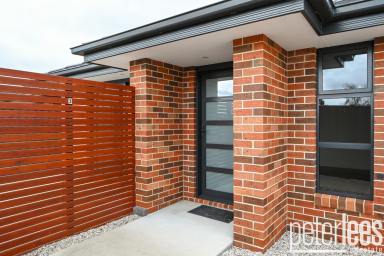 Unit For Sale - TAS - Beauty Point - 7270 - Where Modern Design Meets Everyday Ease  (Image 2)