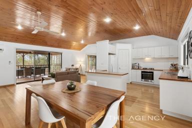 House For Sale - WA - Chidlow - 6556 - Hills Haven on 1.9ha  (Image 2)