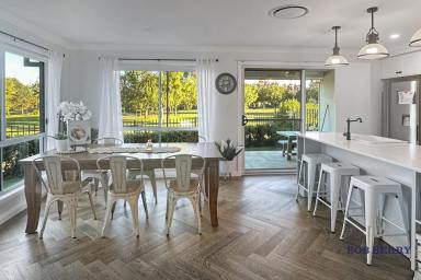 Townhouse For Lease - NSW - Dubbo - 2830 - FULLY FURNISHED Luxury 3-Bedroom Townhouse in Southlakes Estate  (Image 2)