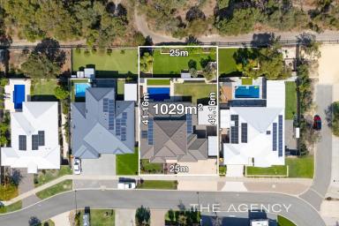 House For Sale - WA - Carramar - 6031 - RESORT-STYLE LIVING OVERLOOKING BUSHLAND - 1,029SQM DOUBLE STOREY  (Image 2)