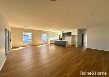 House For Lease - NSW - Badagarang - 2540 - Modern Home with Quality Finishes  (Image 2)