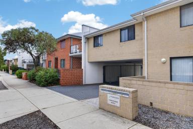 Apartment For Sale - WA - Queens Park - 6107 - Perfect Entry-Level Opportunity in Queens Park  (Image 2)